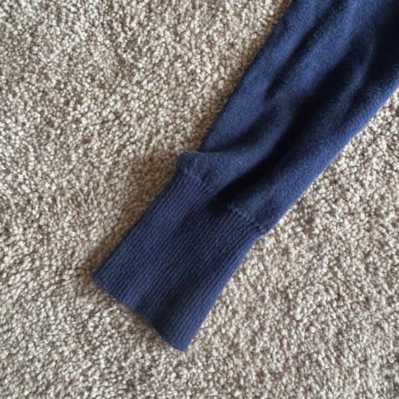 United Colors Of Benetton Navy Turtleneck Sweater - size M - Picture 4 of 8